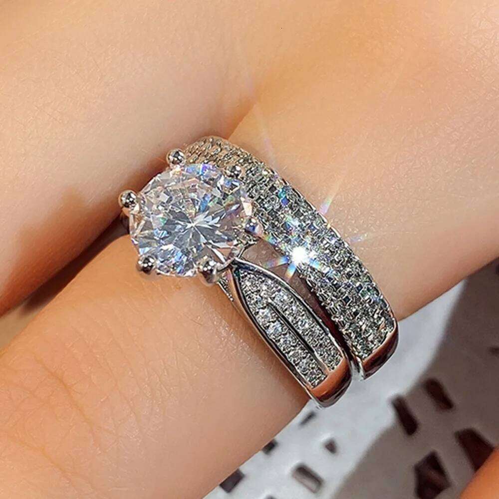 Elegant Accessories Zircon Wedding silvery 2 Piece Set Natural Diamond Ring Couple's Sparkling Engagement Rings Girl H260312