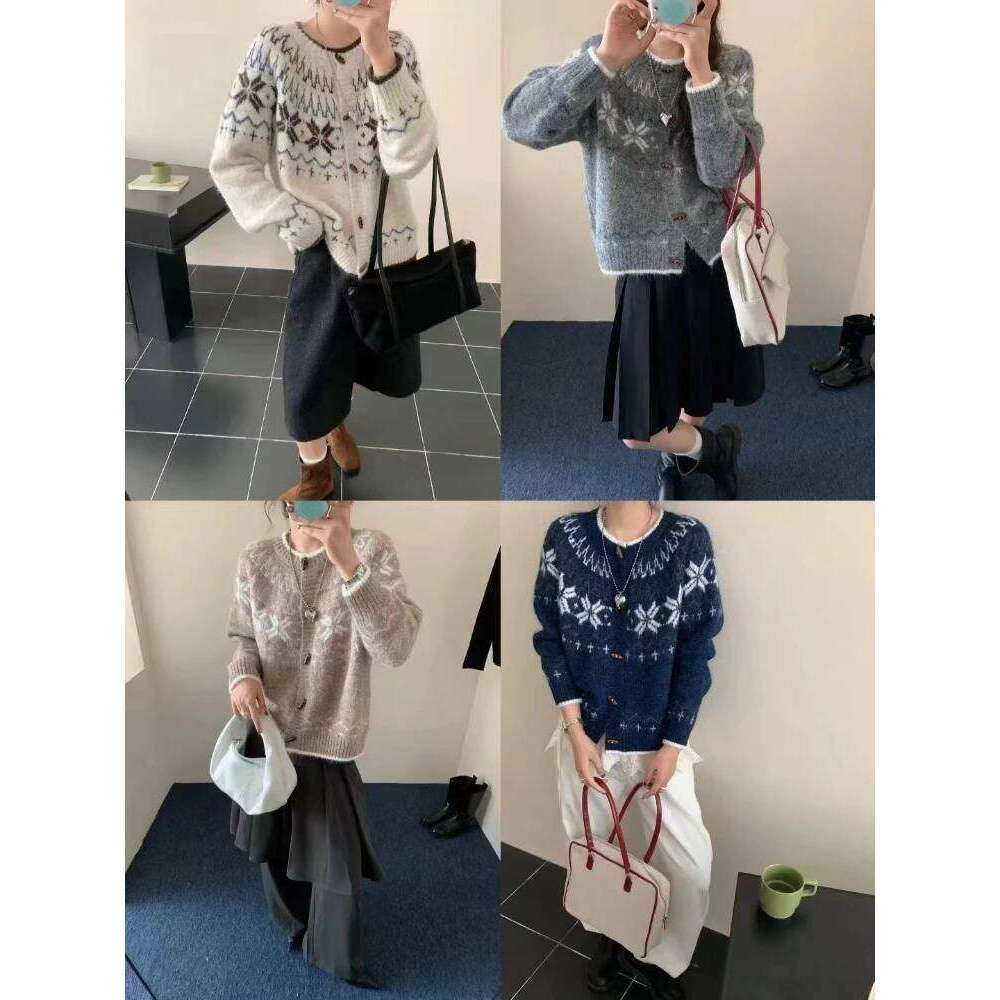 Autumn Winter Retro Jacquard Women Sweater Korean New Lazy Style Loose Long Sleeves Bull Horn Button Knitted Cardigan Z260313