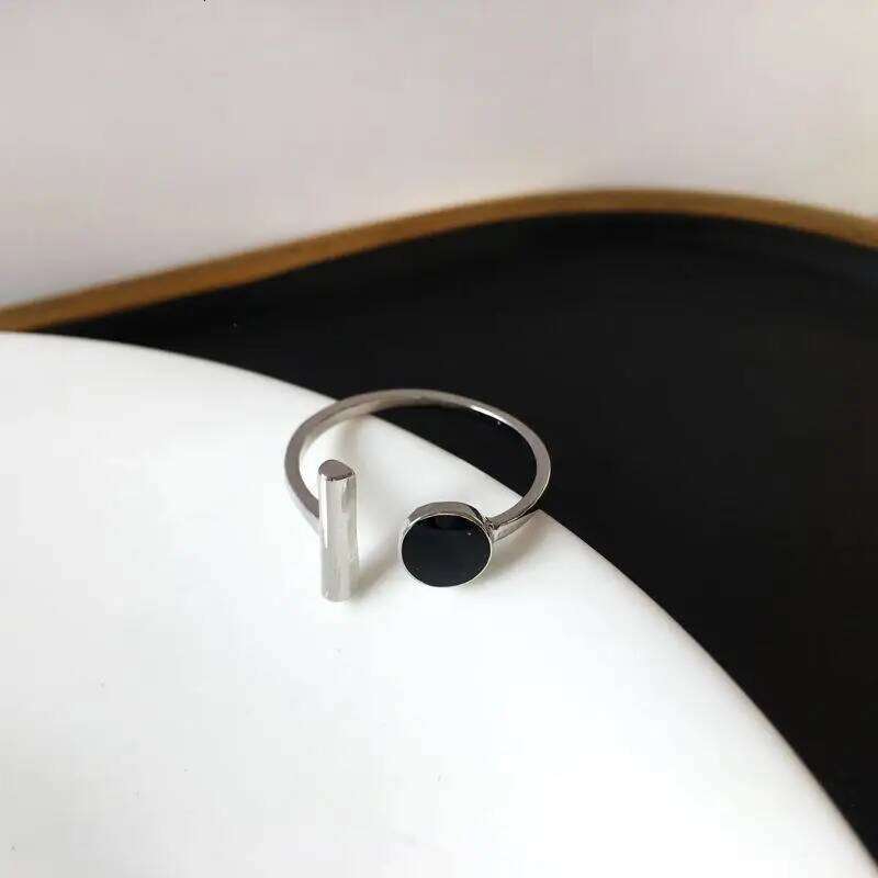 Fashion 925 Sterling Silver Black Round Open Rings For Women Luxury Designer Jewelry Gift Female H260312