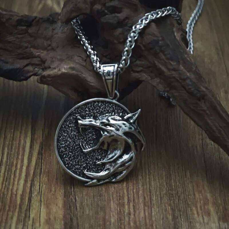 Men Vintage Viking Pendant Punk Street Rock Nordic Stainless Steel Wolf Head Necklace Fashion Jewelry H260312