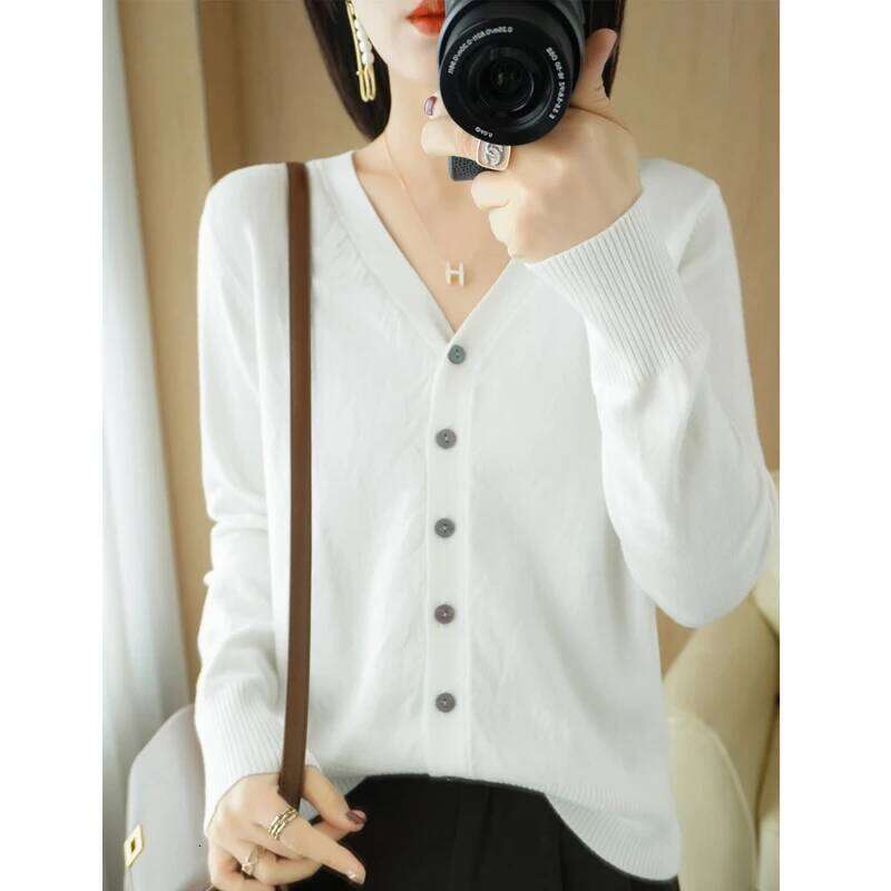 New V-neck cardigan spring autumn, a Korean-style fashionable and comfortable knitted sweater for women-ZD035 Z260313