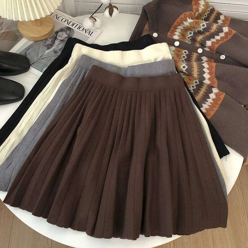 Knit White for Autumn A Line Short Woman Elastic Waist Women Knitted Black Mini Pleated Skirt Z260314