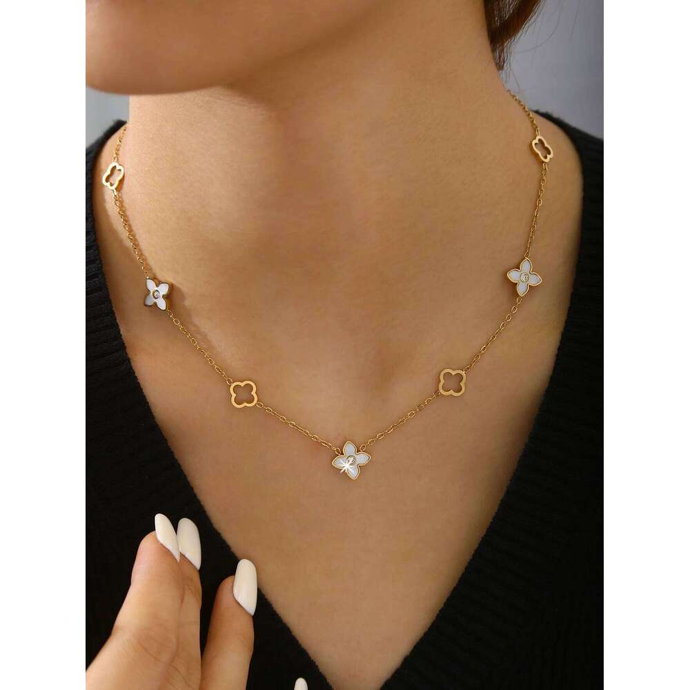 Fashion Commuter Light Senior Sense Stainless Steel Set Diamond White Shell Flower Lockbone Chain Women'S H260312