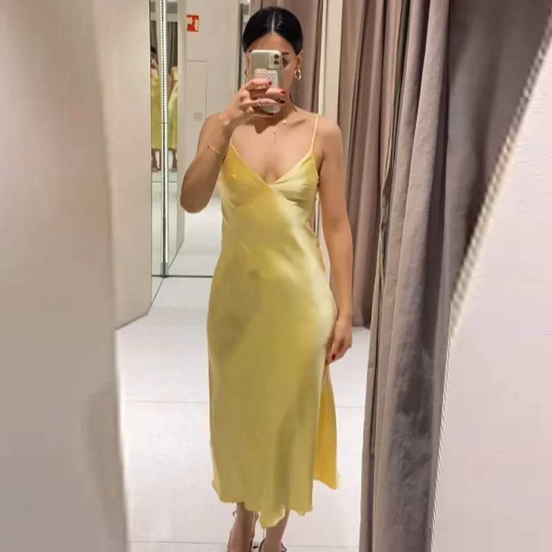 HXAO Womens Yellow Slip Dress Summer 2025 Woman Satin V-Neck Party Dresses Elegant Evening Sleeveless Backless Long Vestidos 066T260316