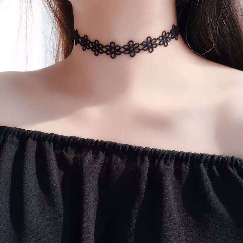 Korean Fashion Velvet Choker for Women Vintage Sexy Lace Necklace with Pendants Gothic Girl Neck Jewelry Accessories H260312