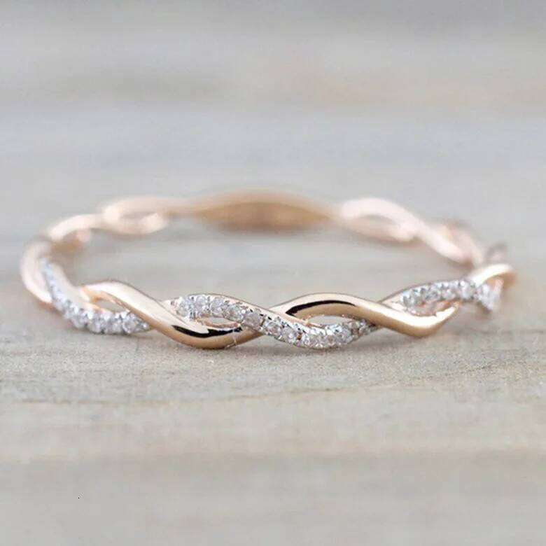 fashion Thin String Twist 925 Silver Rings Mini Finger Ring Micro Diamond Full Pave Setting Nobility Cute Jewelry for wedding H260312