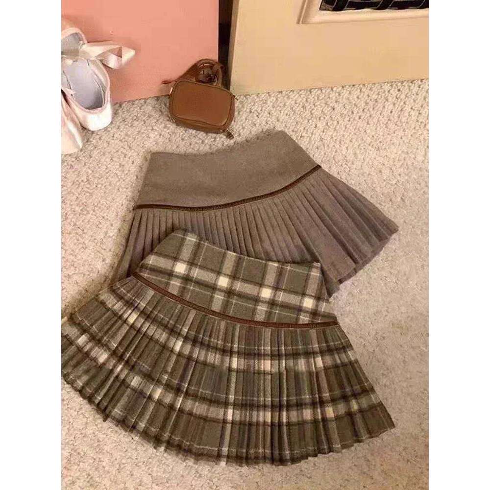Japanese Retro Spicy Girl Plaid Pleated Autumn Winter College Style Woolen Mini High Waiste Sweet Kawaii Skirt Z260314