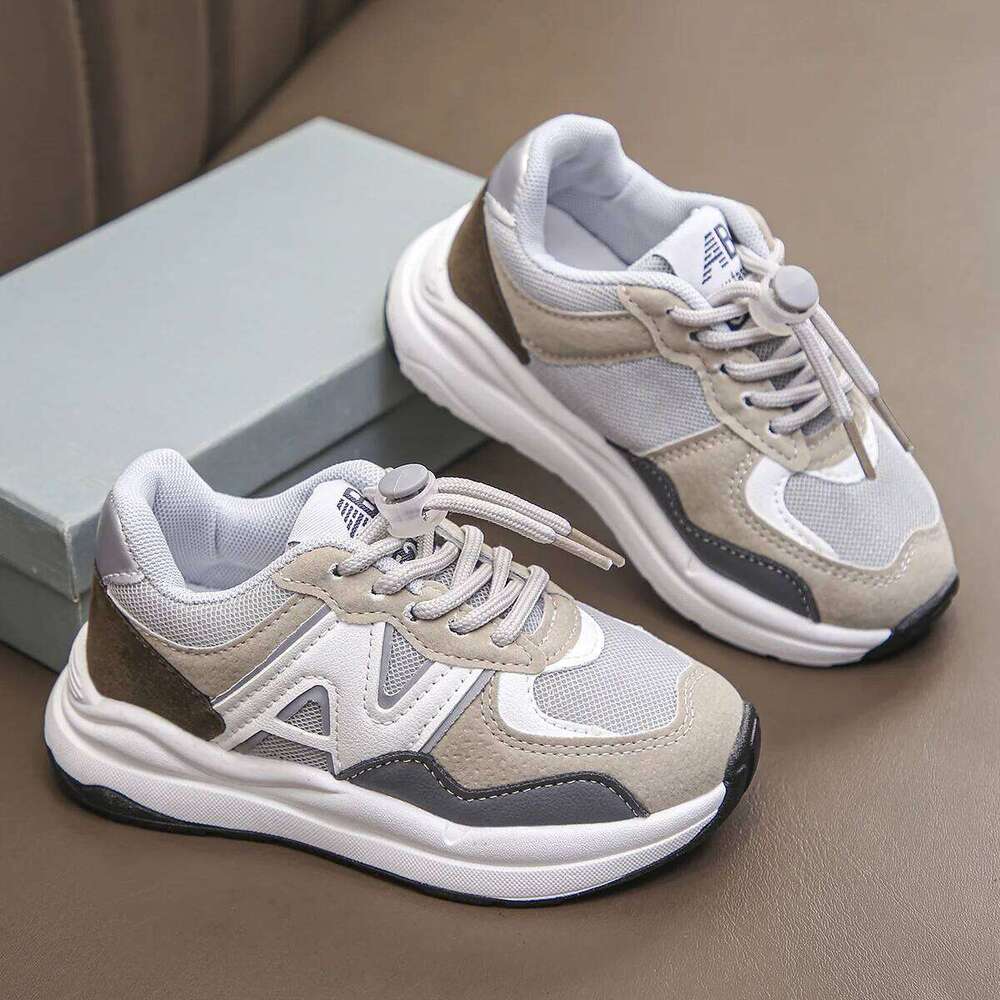 Kids Boys Girls Soft Sneakers Fashion Sports Running Casual Baby Toddler Outdoor Flat Shoes Trend Chic Basketball Footwear 26Y0313