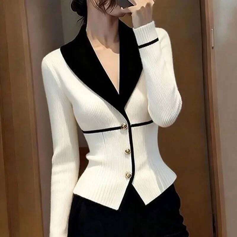 V-neck Knitted Sweater Suit Cardigan Coat Women's Autumn and Winter New Fashion Color Matching Waist Bottoming Top Z260313