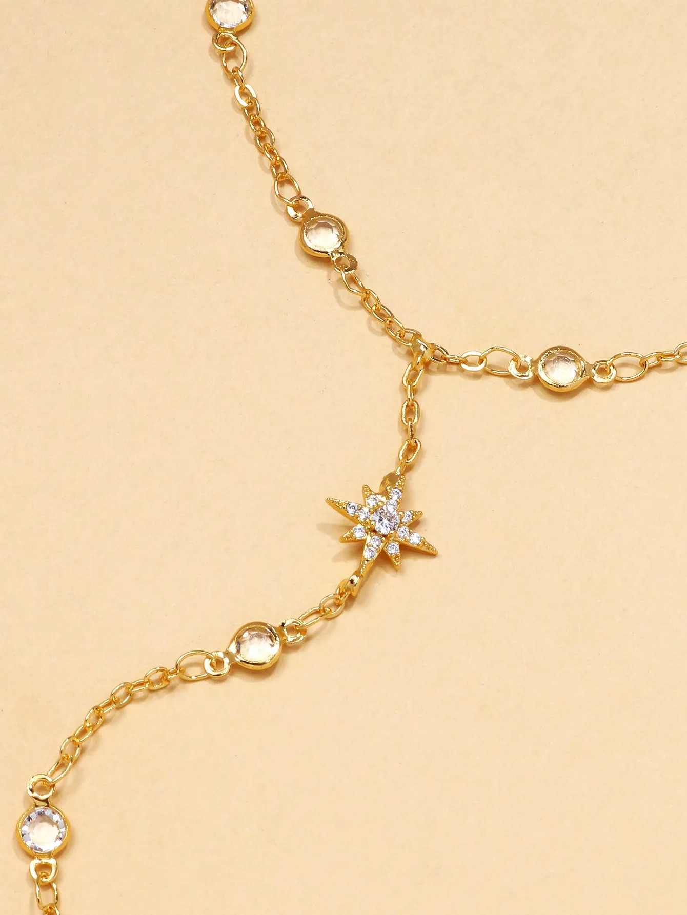 Nordic sun rhinestone bracelet Womens daily dating hand decoration Simple personality jewelry 260313