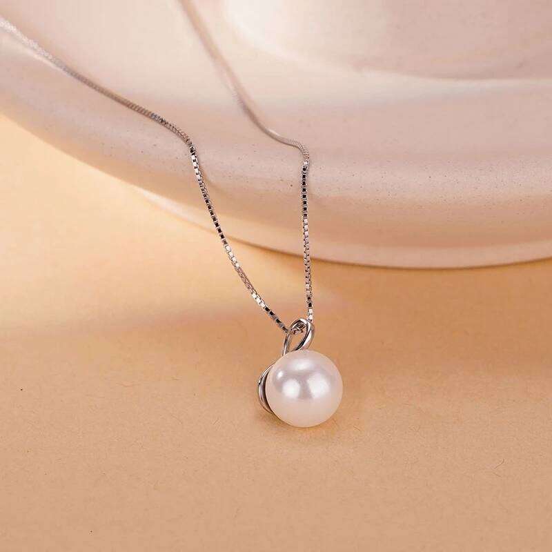 Huitan Simple Elegant Round Imitation Pearl Pendant Necklace for Women Silver Color/Gold Color Daily Wear Wedding Trendy Jewelry H260312