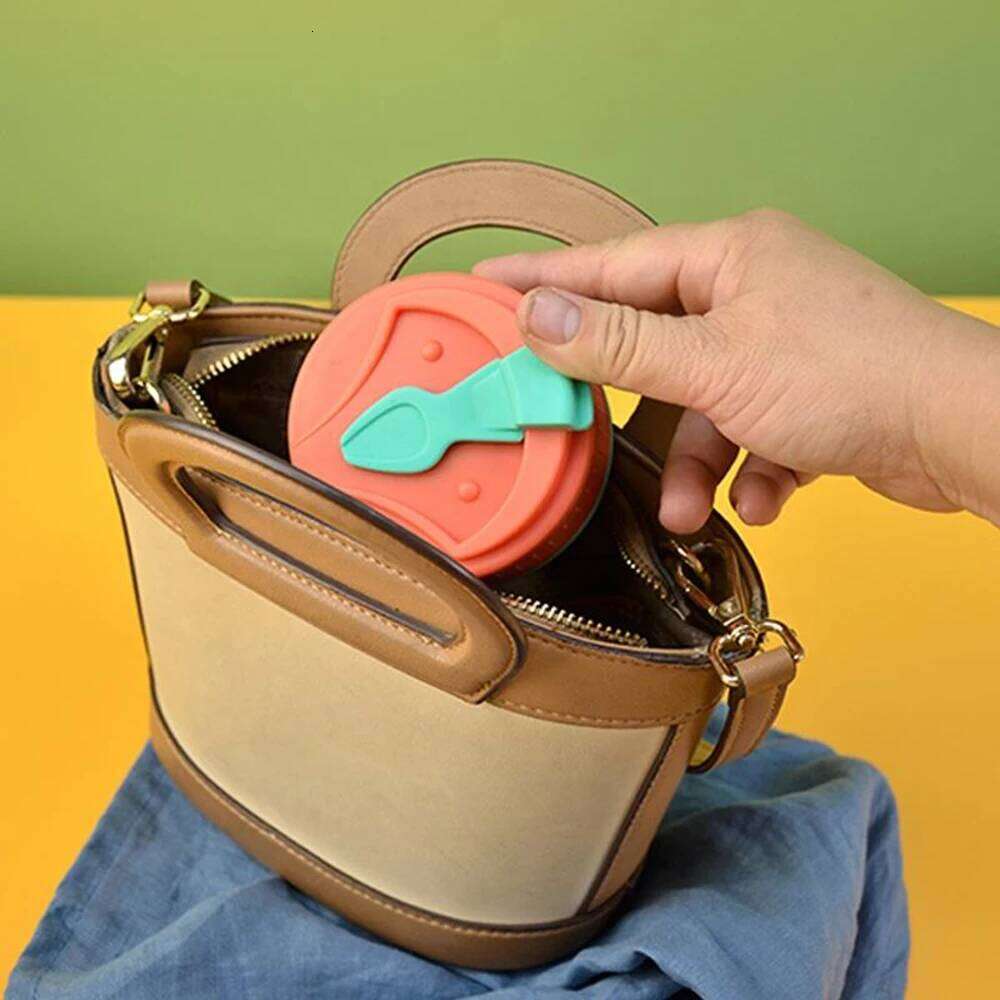 Portable High-Temperature Resistant BPA Free Leak-Proof Silicone Folding Travel Mug Push Button Lid for Outdoor Camping Hiking Z260313