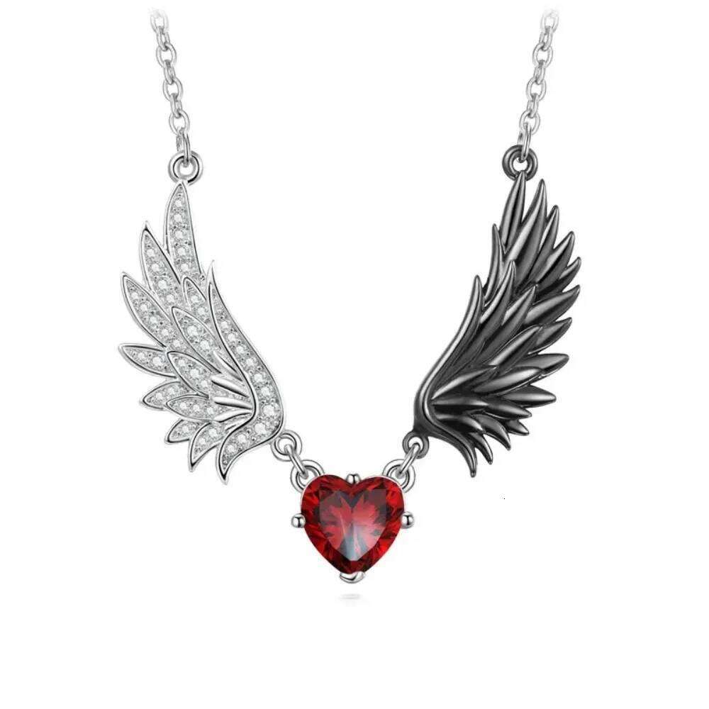 New Angel Wings Necklace For Men and Women Gothic Exquisite Decoration Fashion Jewelry Accessories Choker Pendant H260312