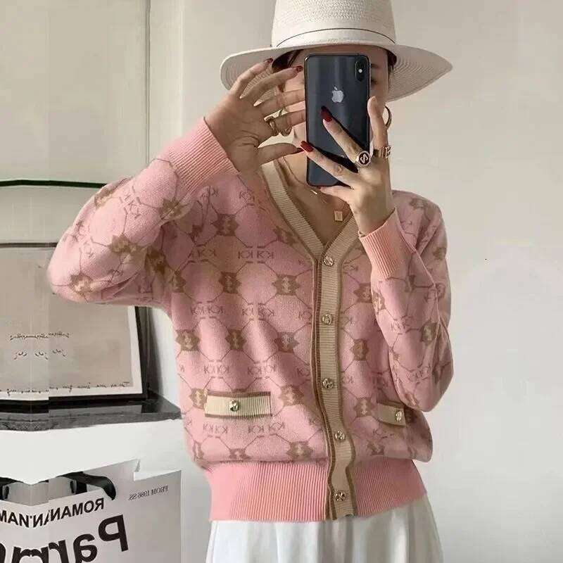 Luxury Retro Print Knit Cardigan Women Autumn Winter Single-breasted Coat Soft Sweater Long Sleeve Tops Design Clothing Trend Z260313