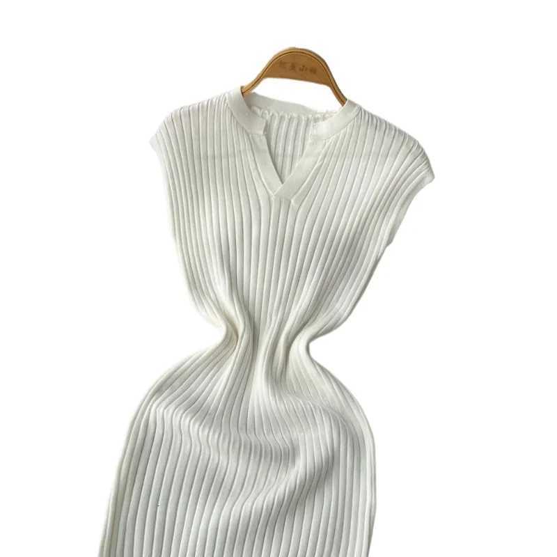 Womens White V-Neck Sleeveless Elastic Sundress Knit Bodycon Maxi Dress Solid Side Slit Casual Summer Daily Party Long DressT260314