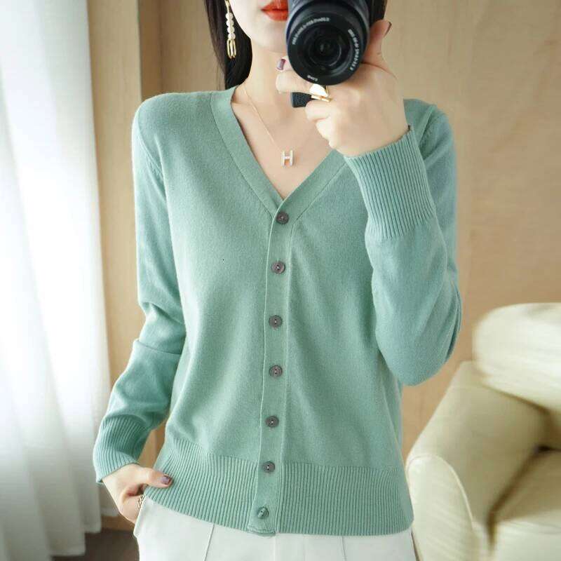 New V-neck cardigan spring autumn, a Korean-style fashionable and comfortable knitted sweater for women-ZD035 Z260313