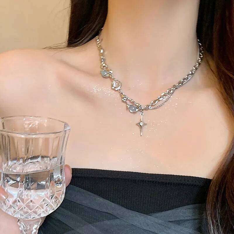 Kpop Fashion Shiny Star Necklace for Women Y2K Crystal Zircon Cross Pendant Necklaces Girls Antique Silver Color Clavicle Chain H260312