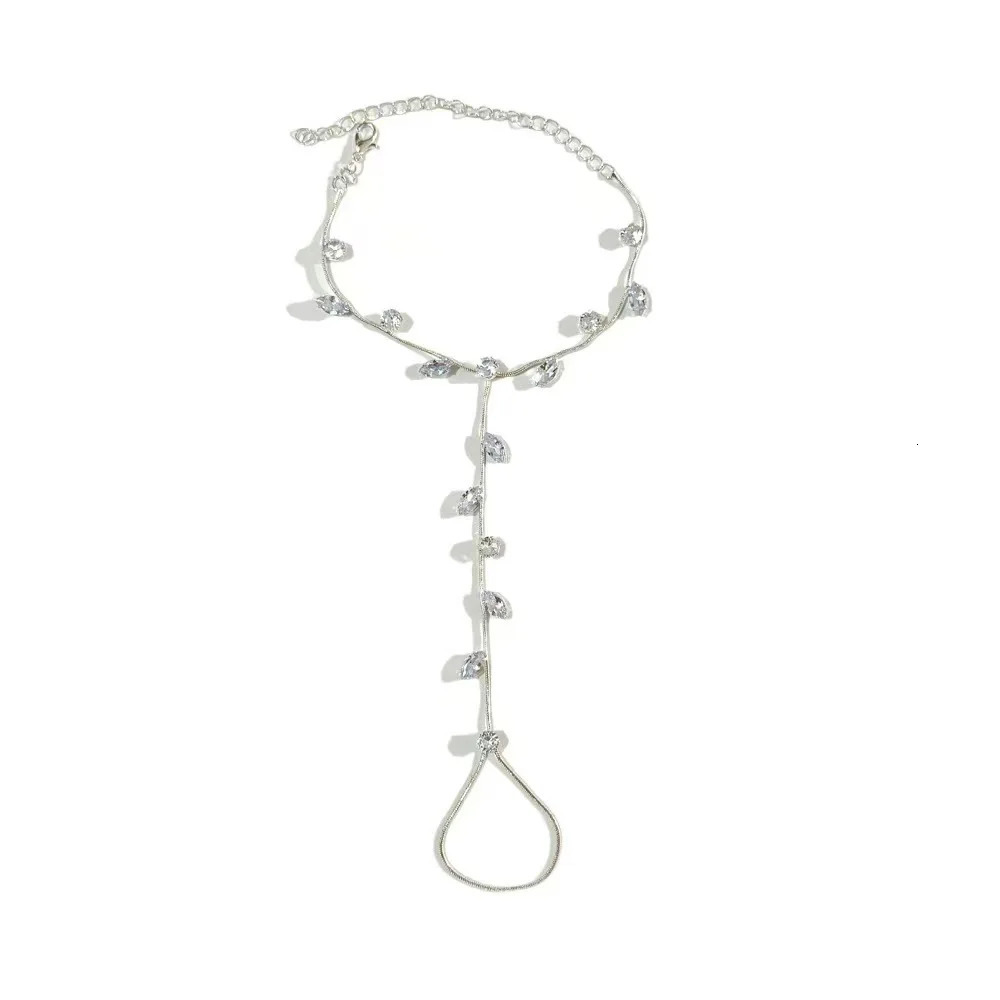 selling fashion zircon finger bracelet for women shining in summer versatile with leaves back of hand chain personalized 260313