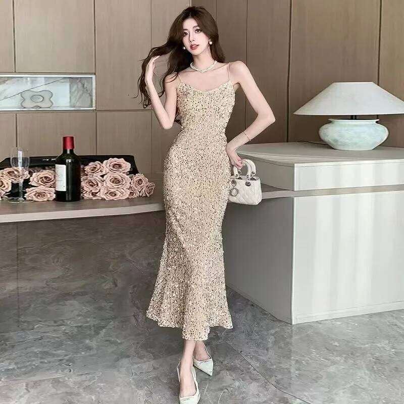 Women's Red Sequin Spaghetti Strap Dress Mermaid Hem Elegant Evening Party Gown Z260313