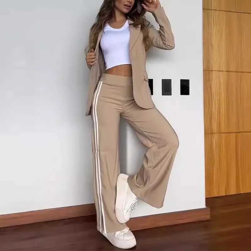Elegant Office Lady Set Fashion Khaki Lapel No Buckle Blazer Striped Side Split Straight Trousers Two Piece Set 2025 Autumn New M260313