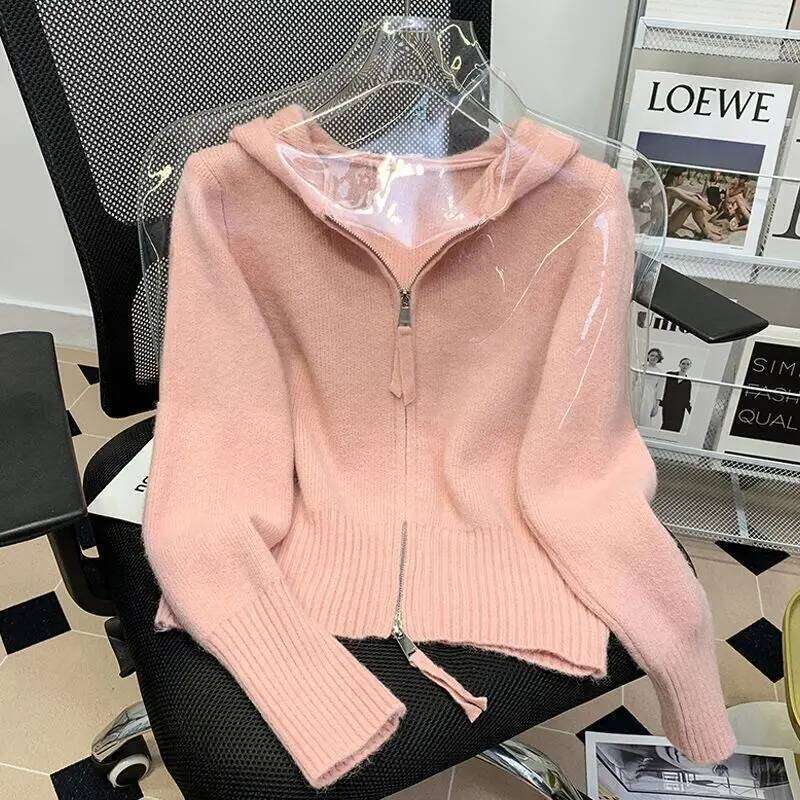 Autumn Winter Pink Knitted Cardigan Hooded Zipper Jackets Sweaters Short Tops Streetwear Design Trend Coats Loose Lazy Coat New Z260313