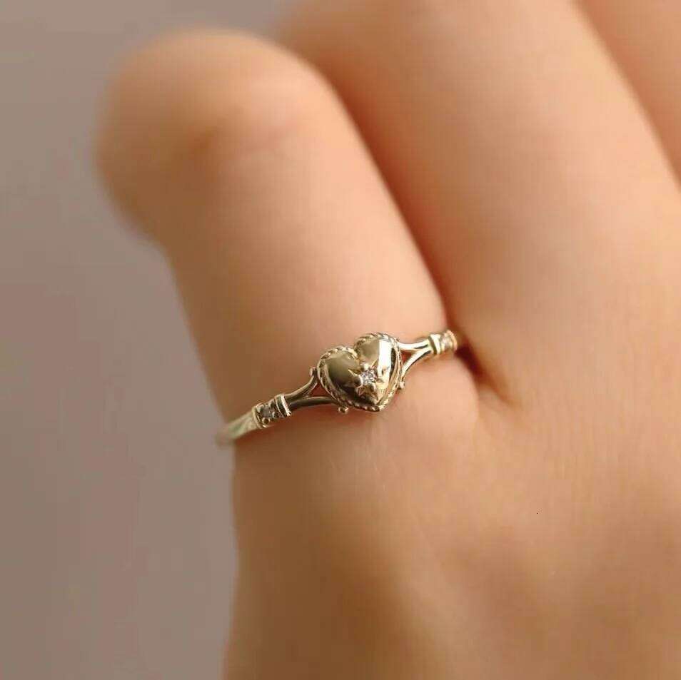 Hot Selling Gold Plated Stainless Steel Rings For Women Heart Ring Jewelry Accessories Wholesale Size 6-11 H260312