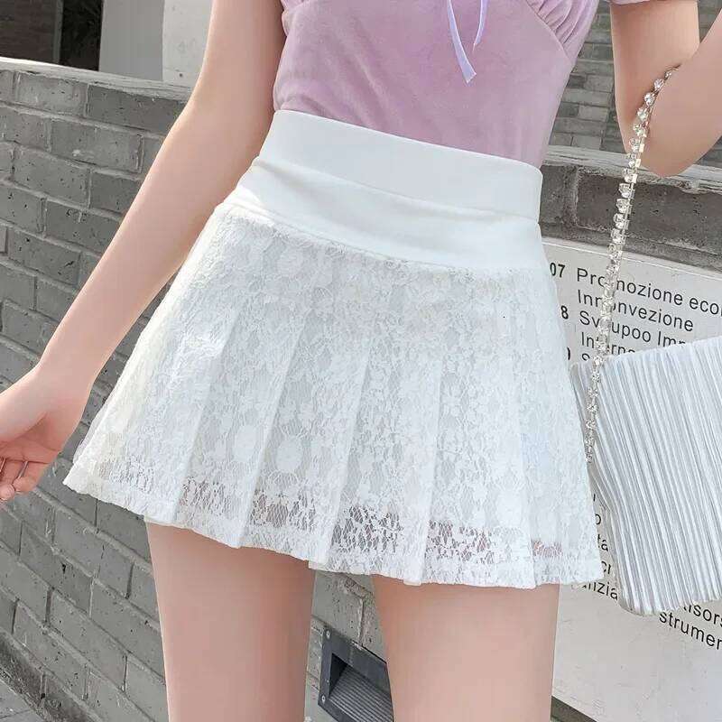A Line New Ultra-short Mini Pants Elastic Waist Joker Lace Pleated Sexy Fashion Black White Skirt Z260314