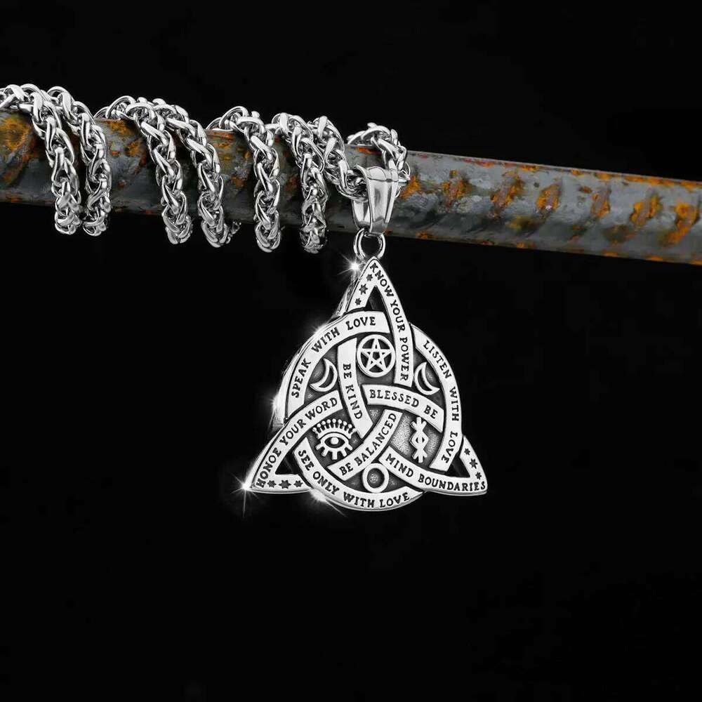 Viking Witch Celtic Knot Pendant Rune Stainless Steel Men Chain Odin Gothic Necklace Protection Amulet Jewelry Gifts H260312