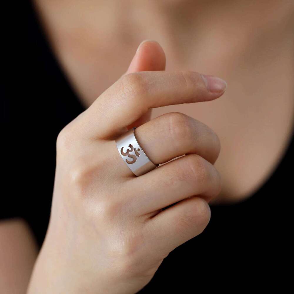 LIKGREAT Buddhism Indian Yoga Om Symbol Rings for Women Stainless Steel Supernatural Religious Talisman Amulet Jewelry Gifts New H260312