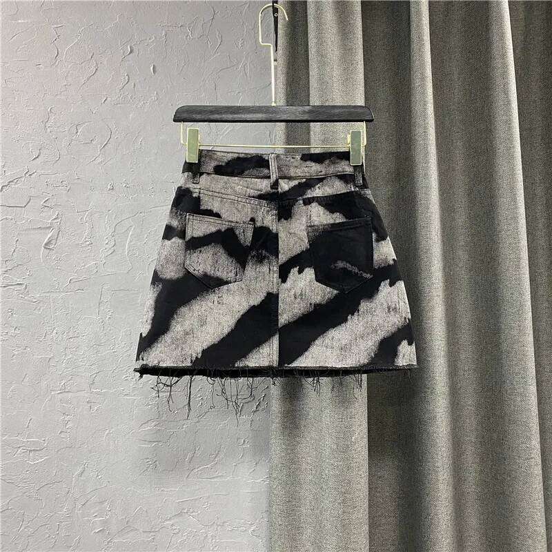 Korean Women's Skirts 2025 New High Waist Slim Personalized Pattern Denim with Raw Edges A-line Half Skirt Z260314
