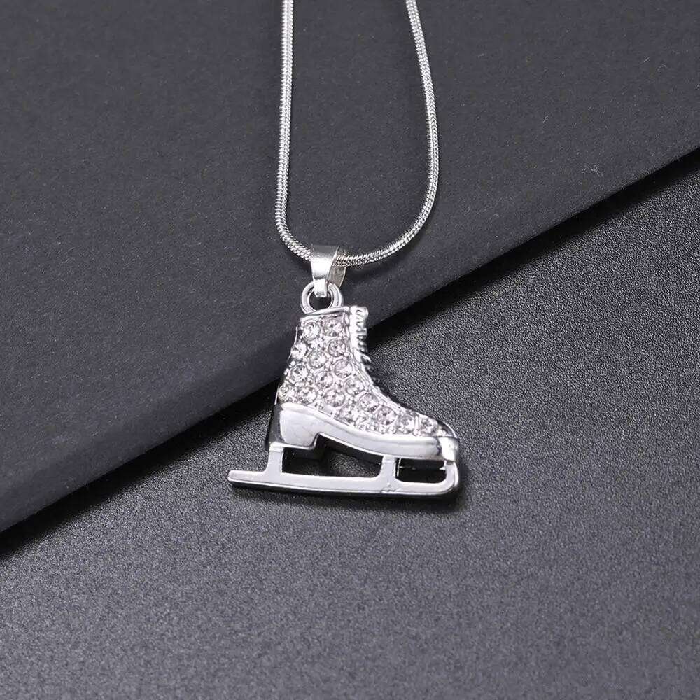 Zircon 3D Ice Skate Shoe Necklace White Enamel Blue Pink Crystal Family Chain Couple Pendant Gift For Men Women Jewelry H260312
