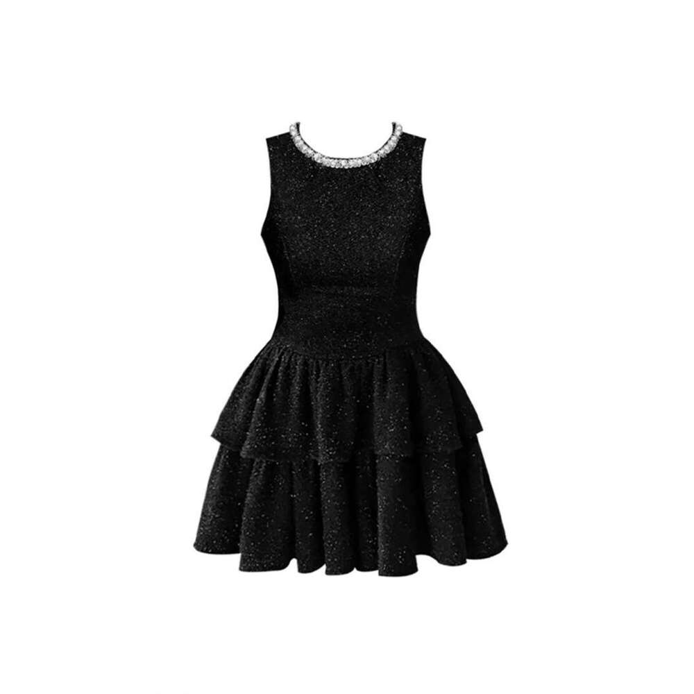 2026 Autumn/Winter Elegant Lady Light Luxury Sequin Pleated Cake Dress with Crystal Collar and Slimming Waist Design