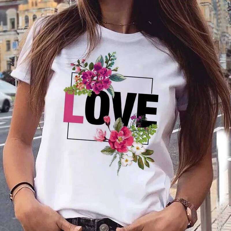 New Gold Letter Love Print T Shirt Female Short Sleeve Tops 90s Girls Black T-shirt Women Casual Tee Shirts Z260314