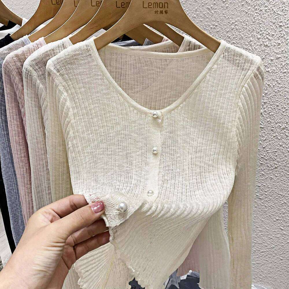 Ice Silk Sunscreen Cardigan For Women 2024 Spring/Summer V-Neck Outerwear Thin Shawl Knit Sweater Long Sleeved Short Jacket Top Z260313