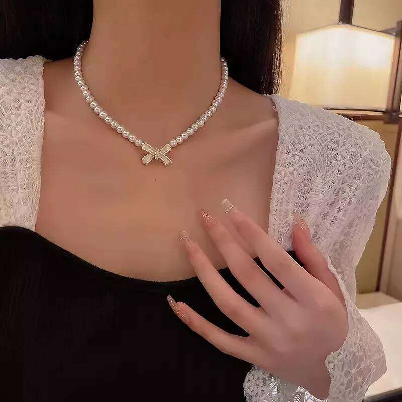 Trend Wedding Party Jewelry Bow Pendant Choker Necklace For Women Elegant White Imitation Pearl Chain Necklaces X0201 H260312