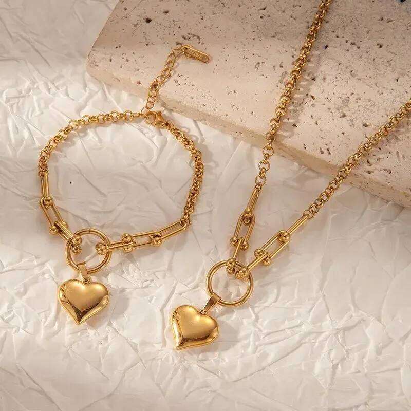 Fashion Vintage Stainless Steel Heart Pendant For Women Choker Necklace Non-Fading Accessories H260312