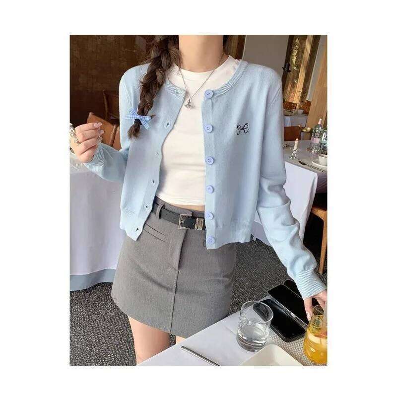 Round Neck Buttoned Long Sleeve Knitted Cardigan Coat Women's Sweater Top Z260313