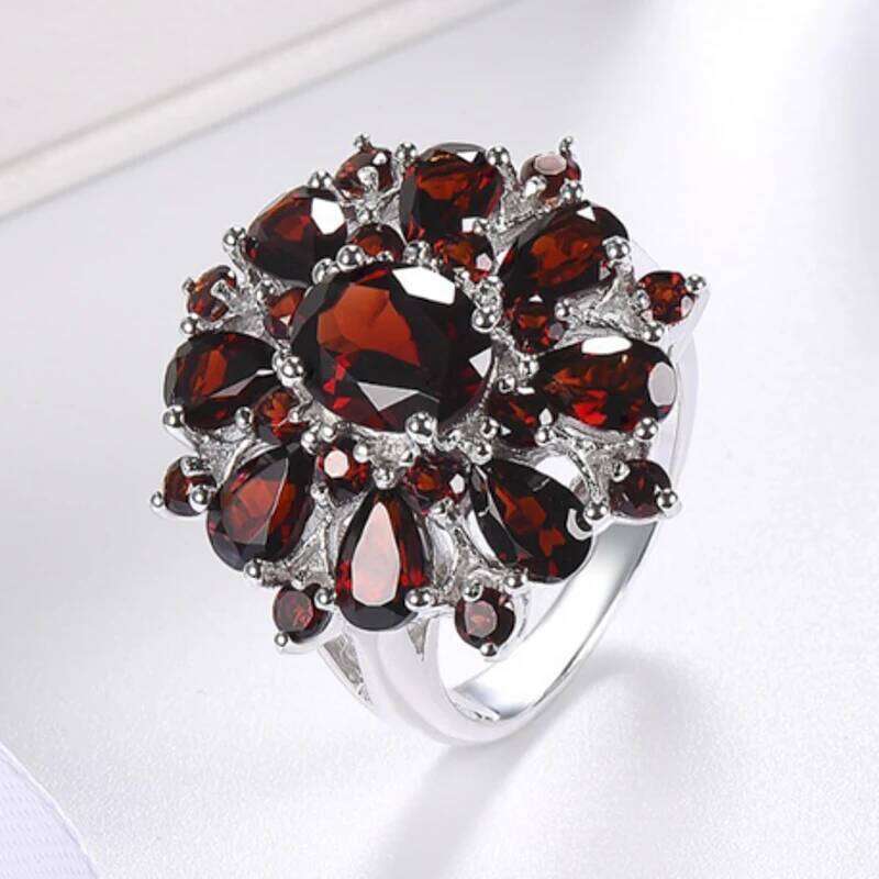 Hot Classic Silver Color Inlaid Garnet Red Zircon Flower Shape Ladies Banquet Ring Jewelry Whole Sale H260312