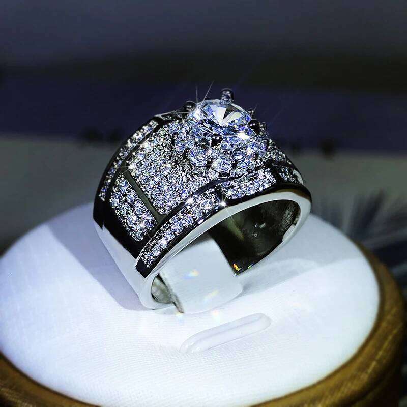 925 Sterling Silver Hot AAA White Zircon Engagement Rings For Women Men Trendy Female Male Jewelry Birthday Wedding Party H260312