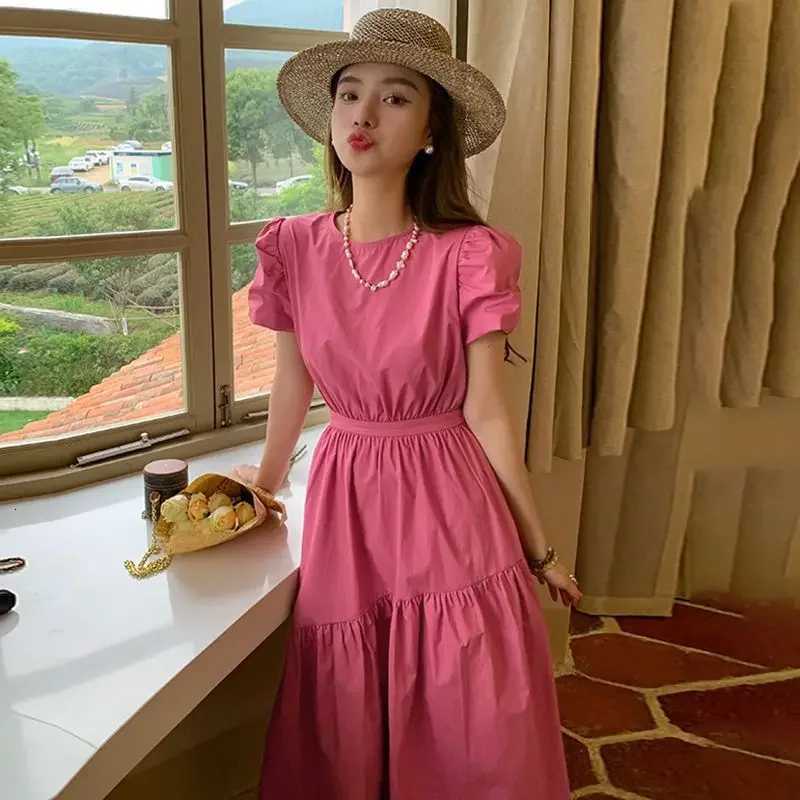Elegant French Waist-Cinching Pink Dress Womens Summer 2025 New Small Size High-End Sensation Meat Covering Slim Long DressT260314