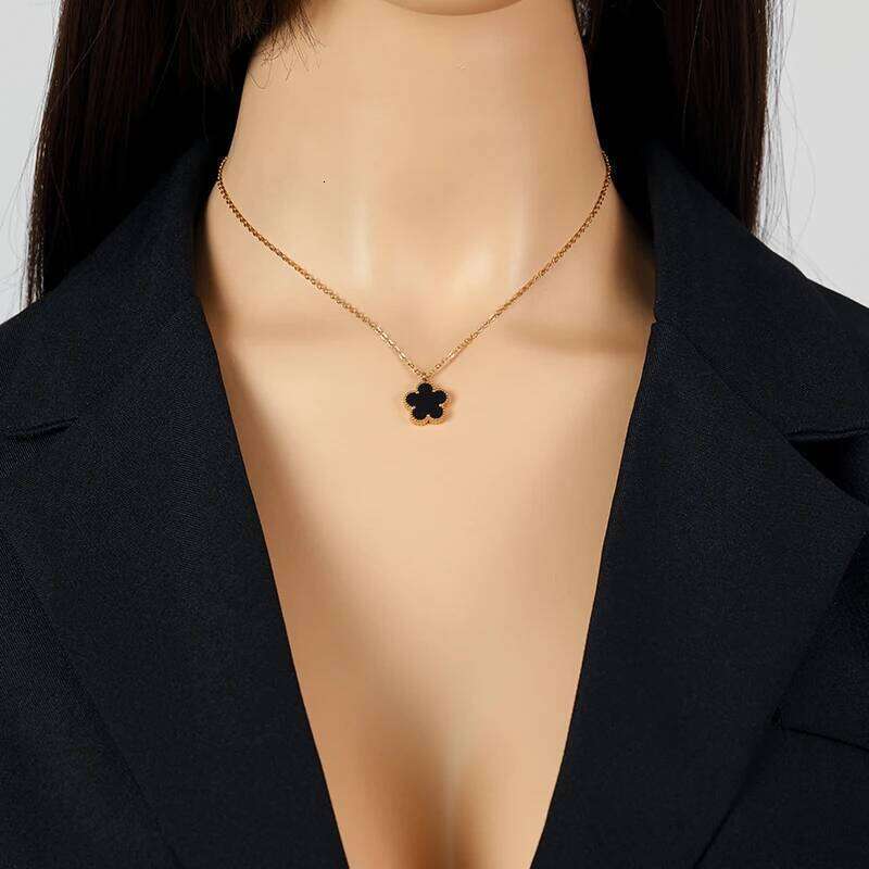 GANEMLY 316L Stainless Steel Five- Cr Pendant Necklace For Women Fashion Flower Dangle Neck Chain Waterproof Jewelry H260312