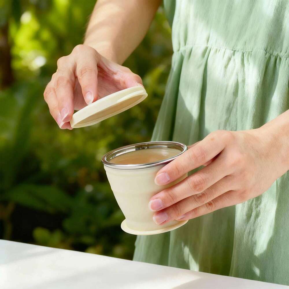 160ML Portable Retractable Folding Drinking Cup With Lid Mini Silicone Collapsible Cups Heat-Resistant Outdoor Travel Coffee Mug Z260313