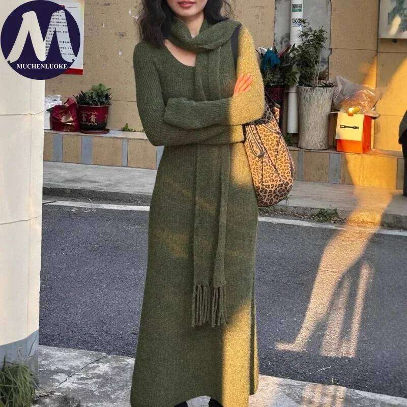 Elegant Women's Knitted Sweater with Scarf Low round Neck Korean Fashion Slim Fit Thickened Warm Autumn Winter Dress Z260313