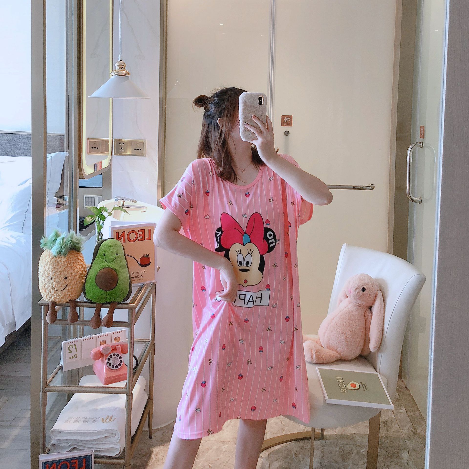 B1473-Trendsetting Garment Set by Designers: Luxe Texture Appeal | Model #B1046