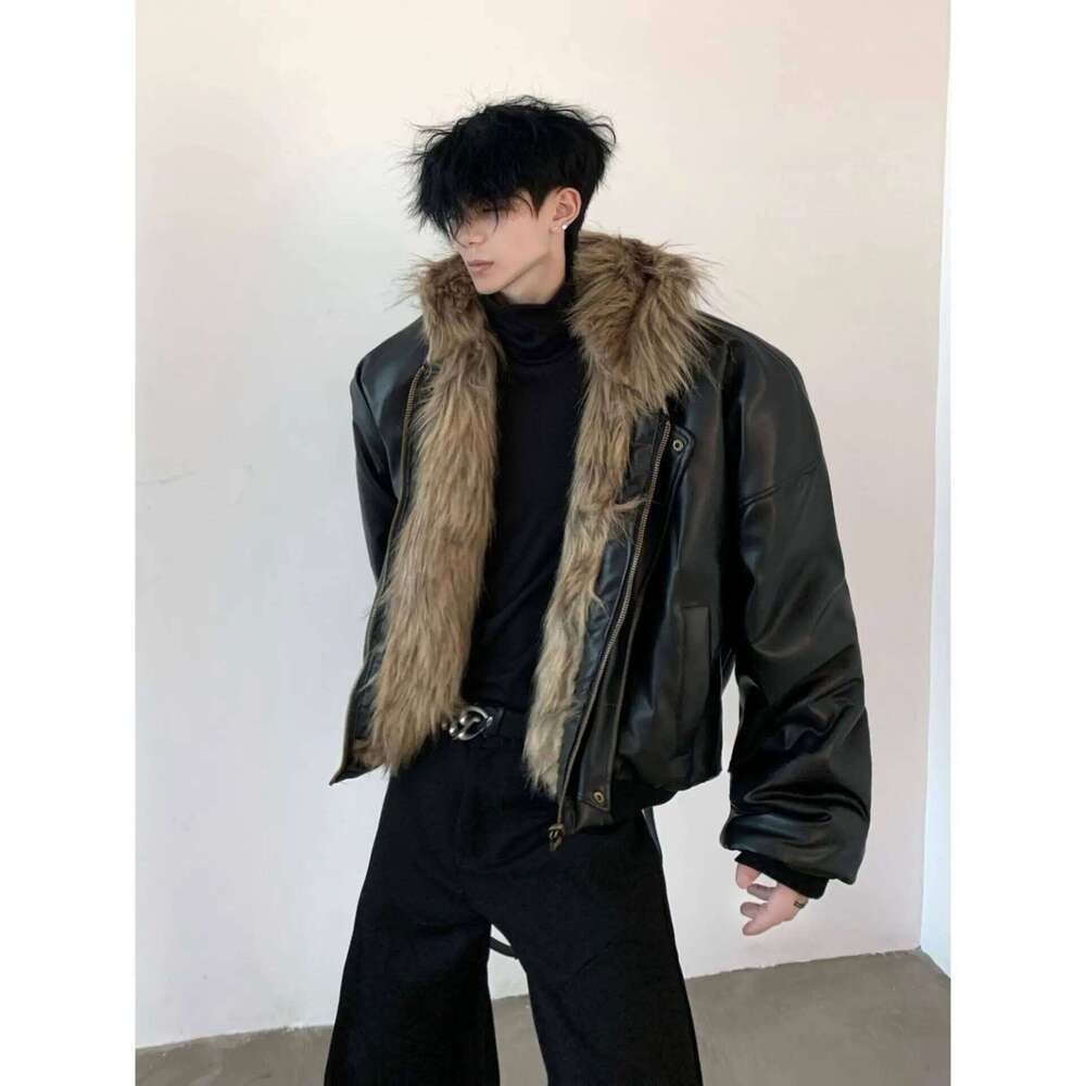 Men Faux Fur Jacket Coat Pu Leather 2025 Winter Thick Warm Outerwear Spliced Hooded Zipper Pockets Vintage High Street Overcoat Z260313