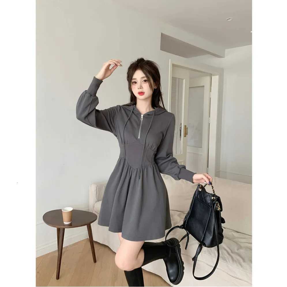 Plus Size Black Hooded Casual Dress Womens Autumn Winter Slimming A- Line Short Skirt Waist-Cinching Comfortable Polyester FibeT260314
