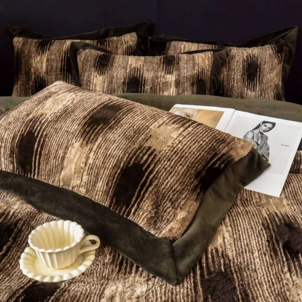 Thicken Coral Fleece Bedding Autumn Winter Warm Leopard Print Rabbit Plush Duvet Cover Bed Sheet Pillowcases Four-Piece Set H260312 - view 7