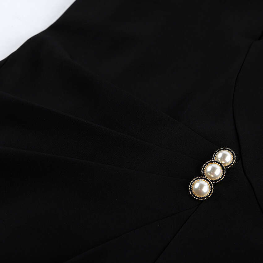 European American Style Pearl Button Design V Neck Long Sleeve Shirt Dress Women Suitable For Commuting With A Sophisticated And Elegant Fit MAKOUFEI