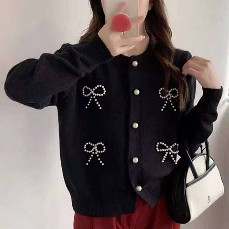 Sweet Pearl Bow Nail Bead Round Neck for Women Autumn Winter Look Thin Style Single Breasted Knitted Sweater Cardigan Z260314