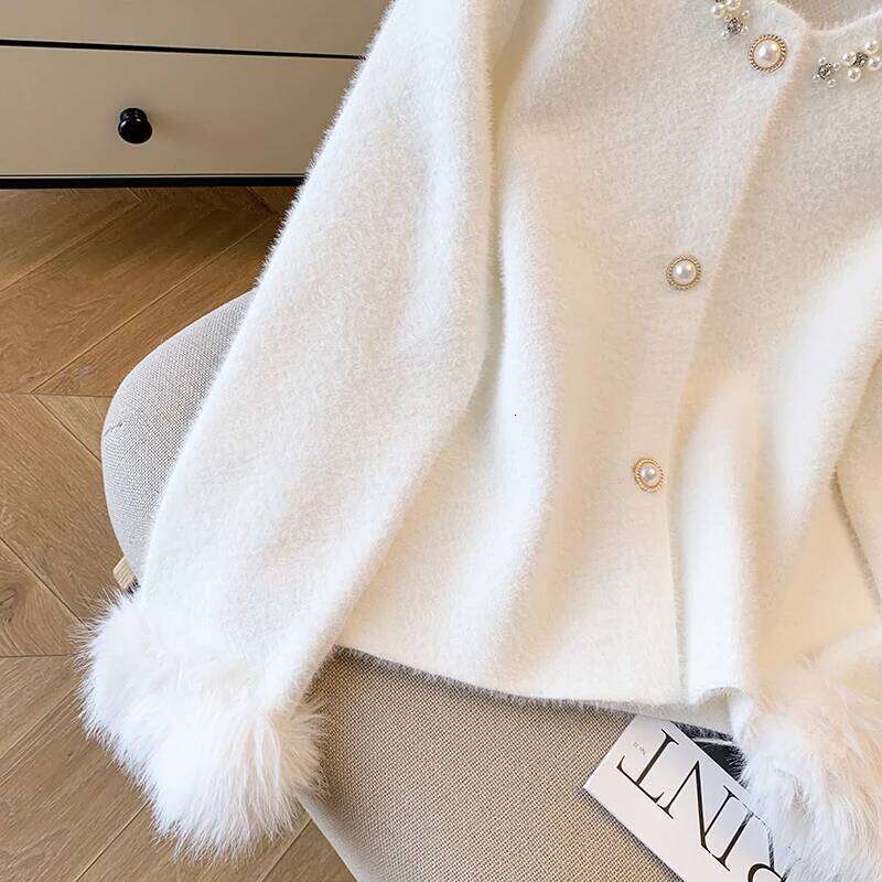 Women Knitted Cardigan Nail Bead Round Neck Long Sleeve Splicing Plush Design Autumn Winter New Style Western Sweater Coat Z260314